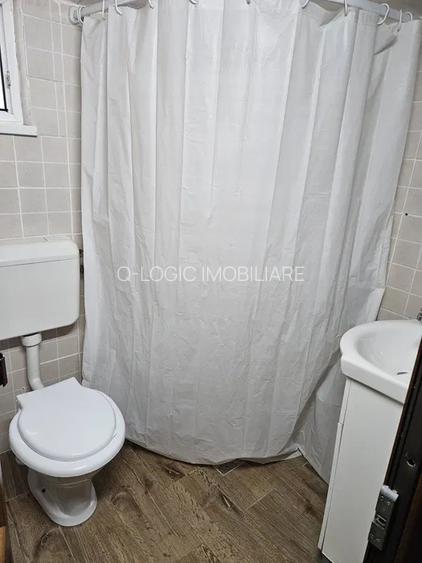 Garsoniera mobilata si utilata zona Centrul Istoric - 8