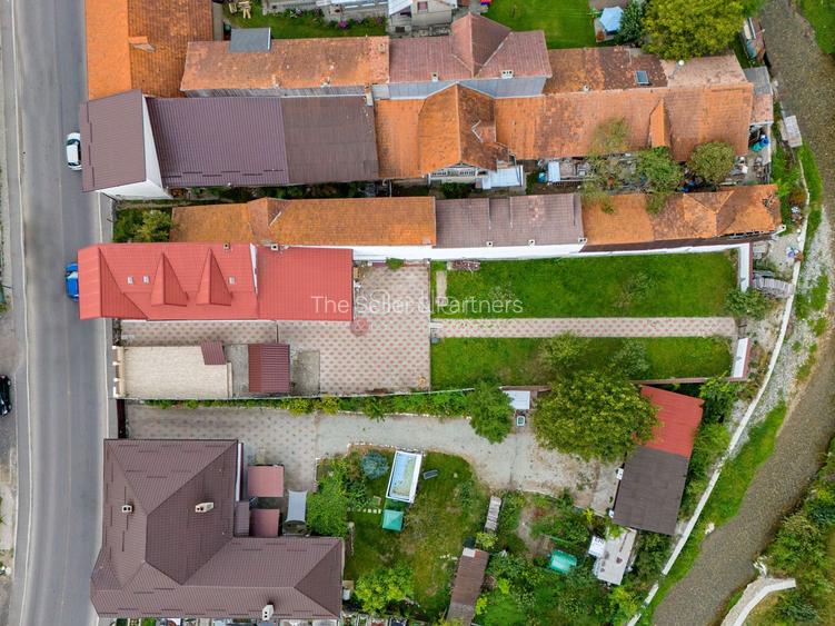 Proximitate imediata fata de Castelul Bran - 51