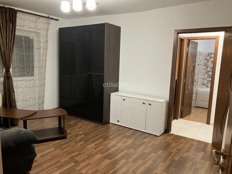 Persoana fizica inchiriez apartament 2 camere, zona Modern - 4