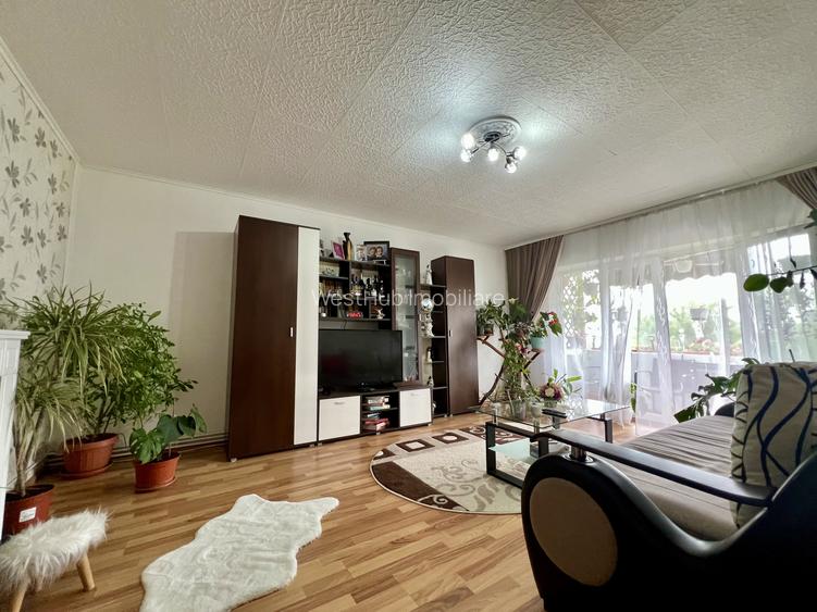 Apartament 4 camere, decomandat, 92 mp utili - zona Chisoda - 3