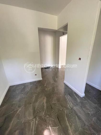 Spatiu comercial 2 camere 50mp renovat, Podu Ros, CT + AC - 10