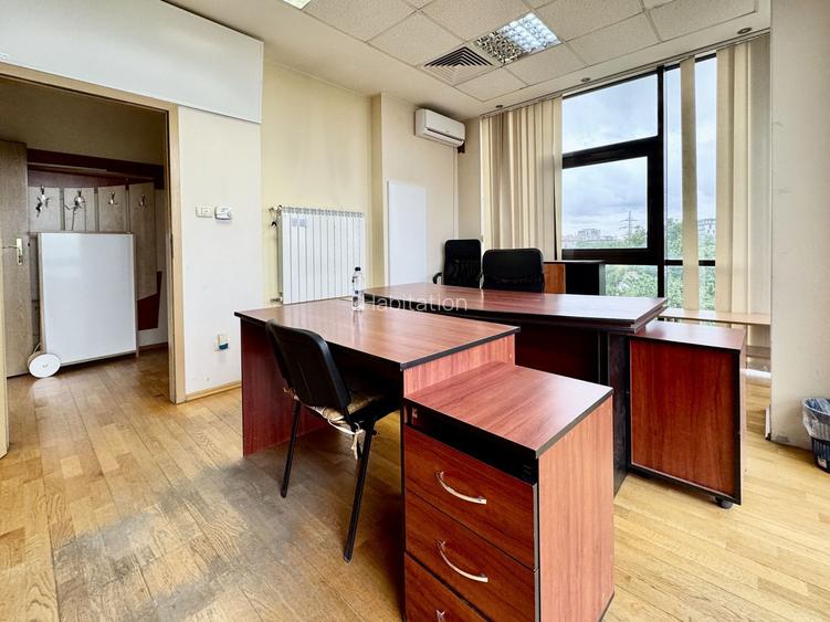 Spațiu pentru birouri langa Funshop Buziașului - 26