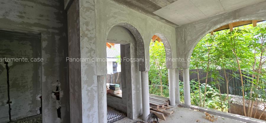 Vila de vanzare Focsani la gri, tip brancovenesc . - 22