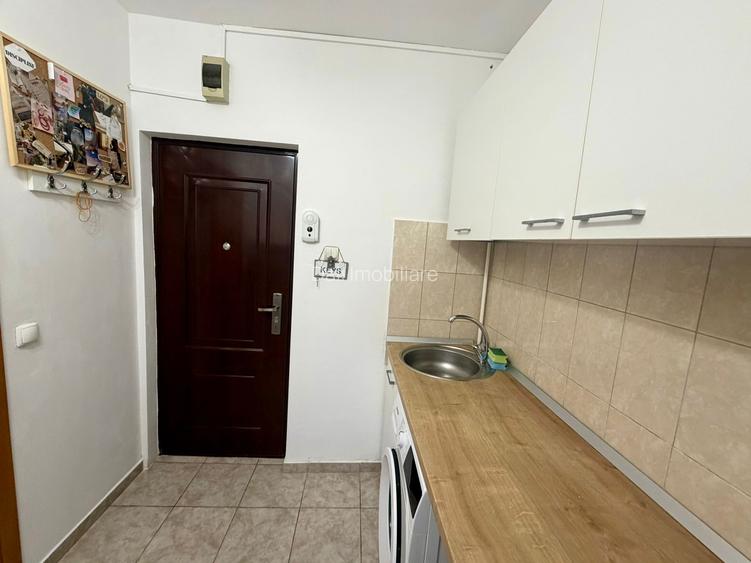 Garsoniera de inchiriat-Str. Lucian Blaga, Centru - 4