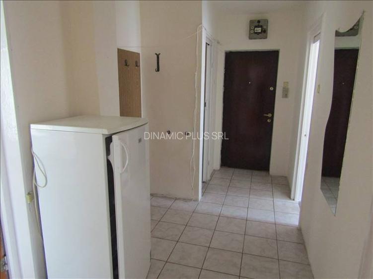 Apartament zona CEDONIA- str. Luptei - 7