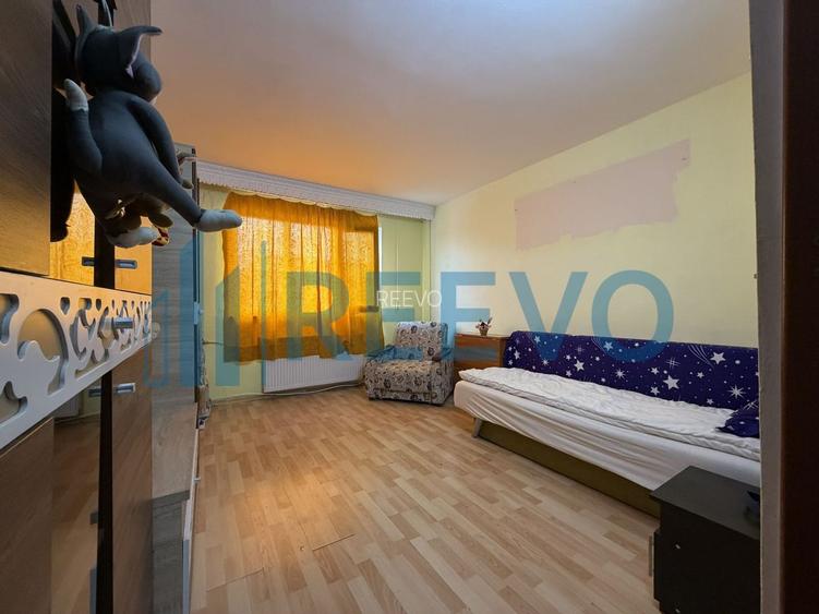 O garsonieră de 22 mp, situată la etajul 4, aflat pe strada Letea. - 5