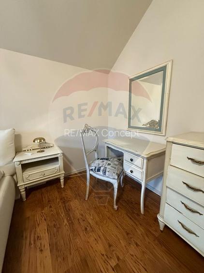 Casă / Vilă de închiriat în Gruia - 19