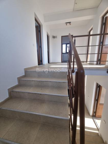 Casa de vanzare 6 camere 273mp - 13