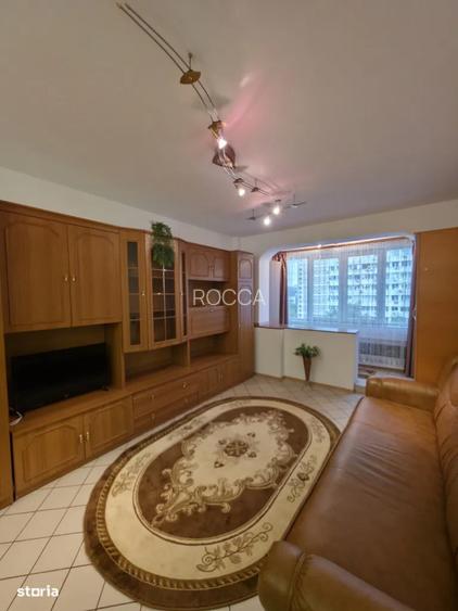 Apartament de 2 camere, 60 mp, decomandat, balcon, zona Dristor  - 2