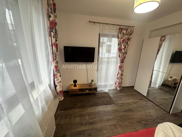 OPORTUNITATE- NU RATA!!! Apartament cu 3 camere cu parcare,langa parcul Poligon - 20