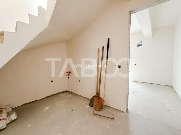 Vanzare duplex premium garaj pentru 2 masini chiar la intrare Tauti - 10