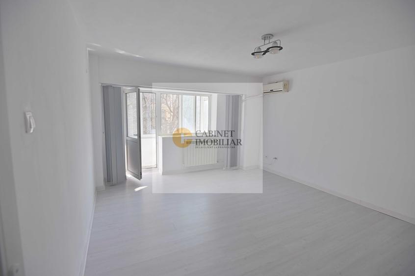 2 camere I Bd Decebal -Rond Alba Iulia I Etaj 1/8 I Bloc 1990