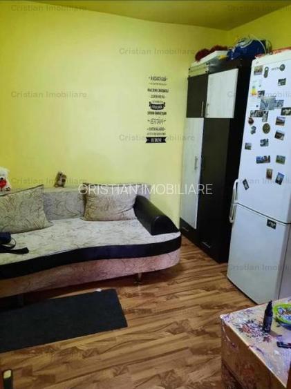 Etaj 3 , Decomandat 2 cam 53mp zona Bis Sf.Gheorghe -Garii - 7