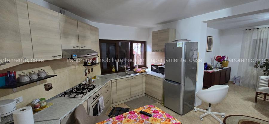 Vila de vanzare Petresti - 10