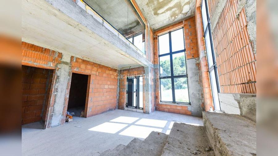 Casa Individuala | Roata Faget | Vitraje ample - 8