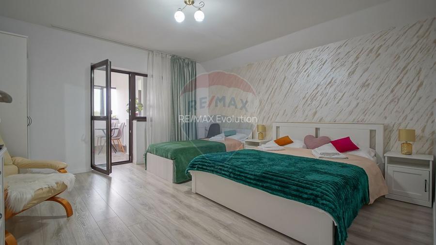 Vila cu 9 dormitoare și 7 băi în Stupini, Brașov - 7