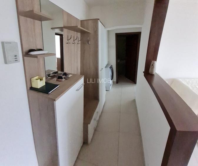 Inchiriez apartament 2 camere modern - 2