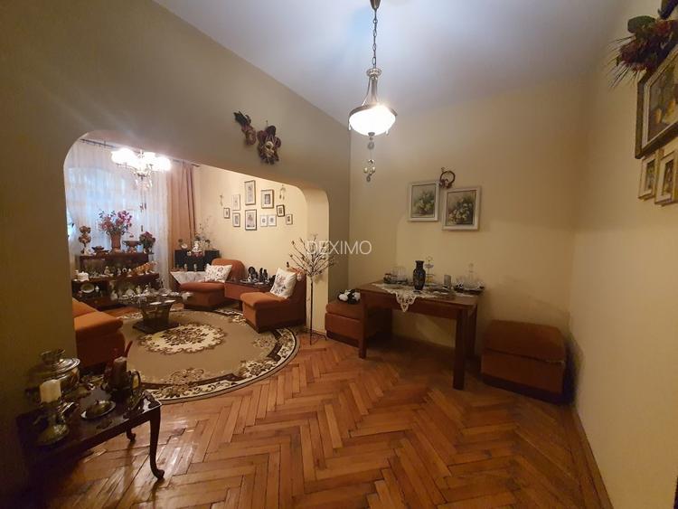 EXCLUSIV ULTRACENTRAL VILA 6 CAMERE-DEOSEBITA-POZITIE EXCELENTA - 3