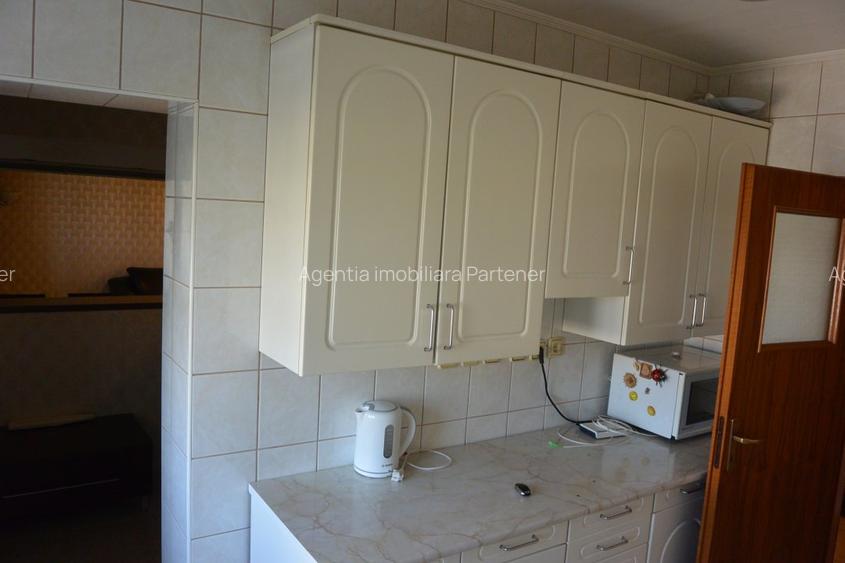 3 camere UltraCentral , zona Bancorex , liber / mobilat / utilat ! - 28