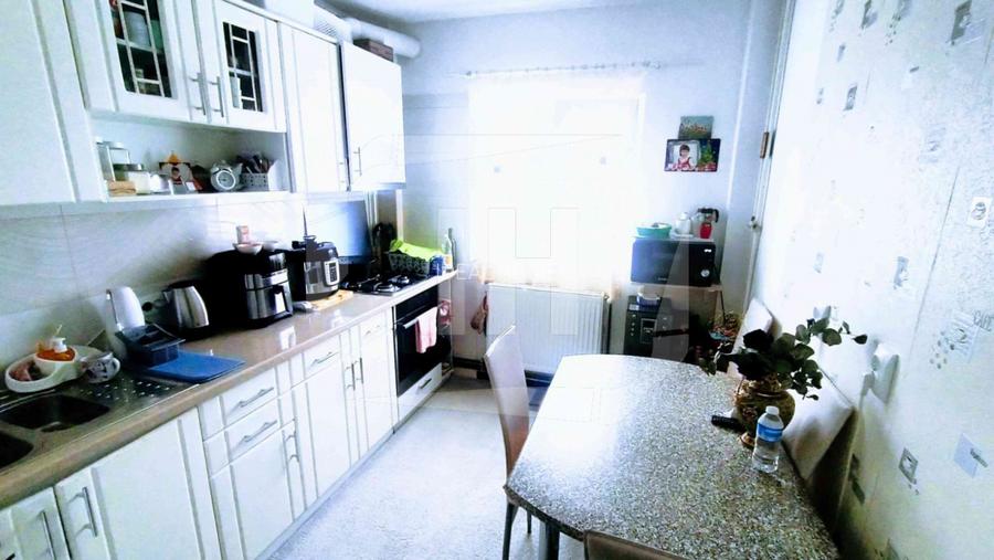 Apartament 2 camere, decomandat, etaj intermediar, cartier Intre Lacuri - 5