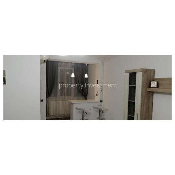 Garsoniera | Berceni - Aparatorii Patriei | Etaj 9/10 | Renovat | - 2