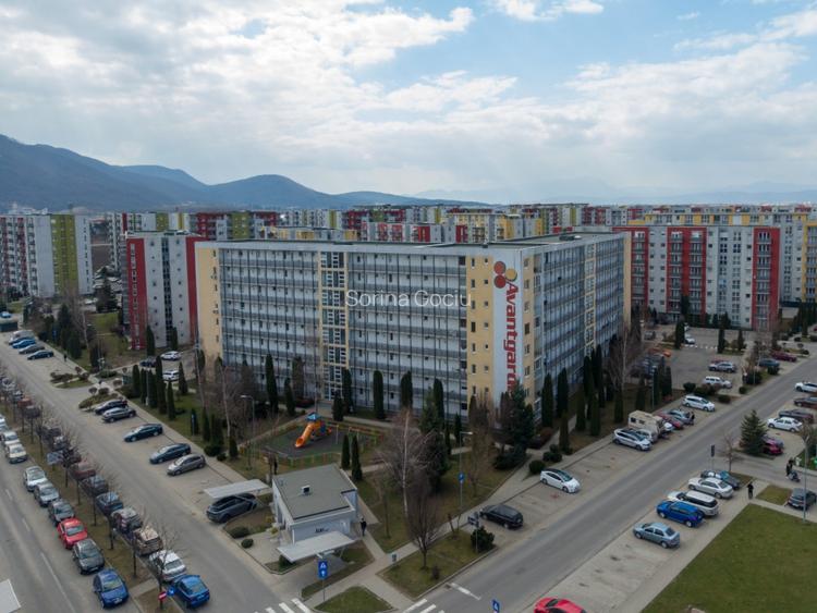 Garsoniera mobilata si utilata, Avantgarden, loc de parcare   - 11