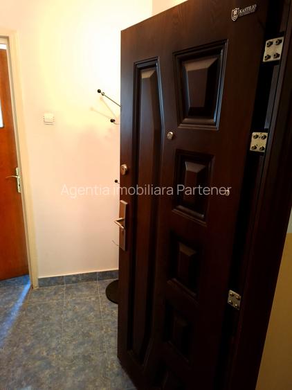2 camere Craiovei , Centrală / NEGOCIABIL , Amplasament DEOSEBIT - 15