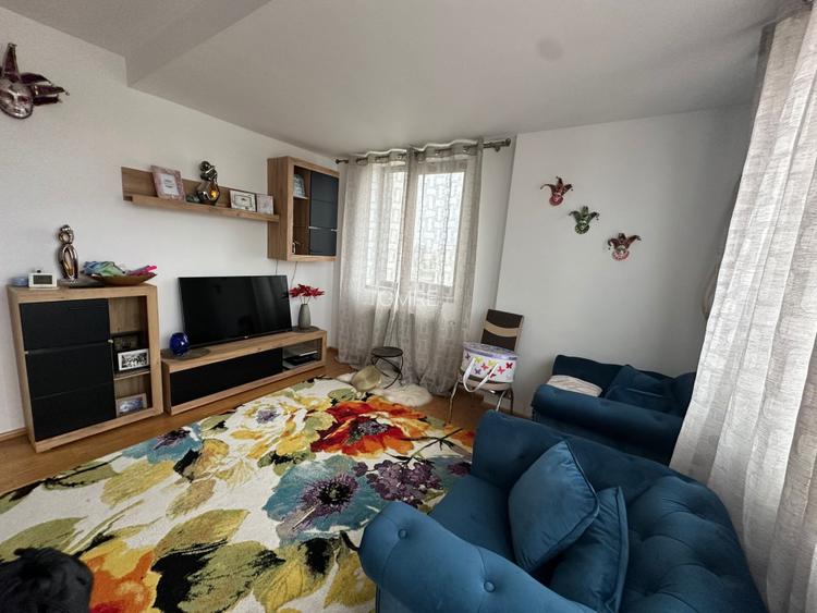 Apartament 2 camere superb de vânzare in zona Păcii - terasa  vedere libera - 2