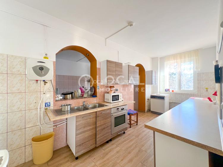 Oferim spre vanzare cladire + teren in Arpasu de Sus, Sibiu - 13