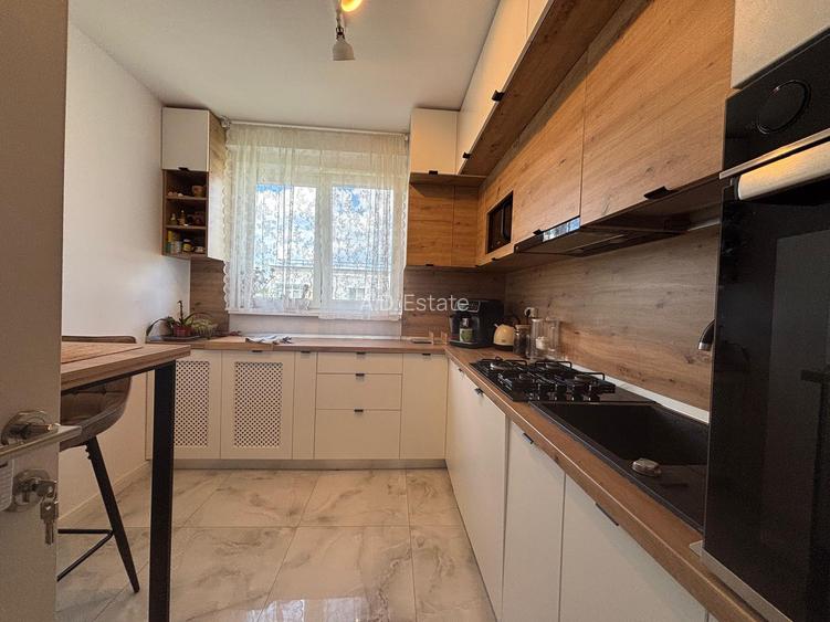 3 Camere 1 Decembrie Renovat Mobilat + Utilat Boxa 5 MP - 2