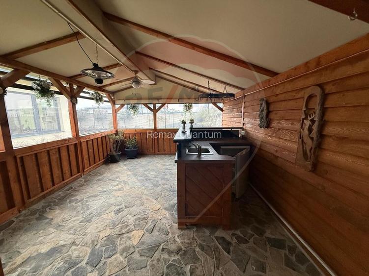 De vânzare casǎ 5 camere Grigorescu 2 - 16