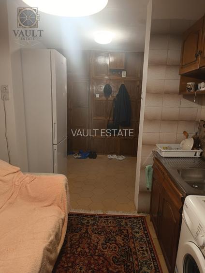 Apartament 3 camere - 5 minute metrou Costin Georgian - 8