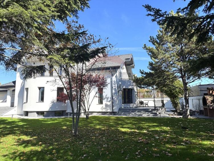 Vila individuala, 7 camere, 2 garaje, curte - Pipera, Cortina North - 2