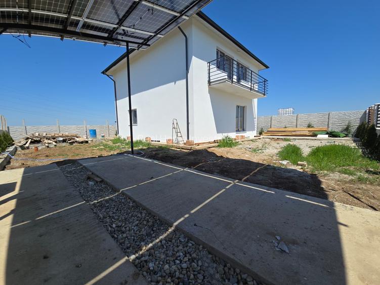 Casa 4 camere,panouri solare,teren 340 mp - 3