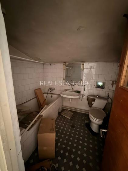 URGENT!, VILA SINGUR CURTE, POZITIE PE COLT, GARAJ, NEGOCIABIL - 10