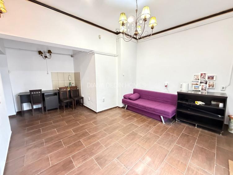 Spatiu cu vitrina de vanzare  Calea Dudesti 129 - 4