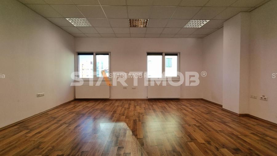 Apartament 208 mp bloc mixt zona ITC - 17