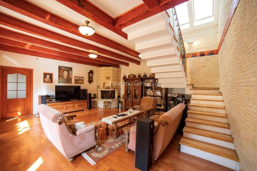 Saxon-Style Estate for Sale in Sanpetru (Petersberg), Brașov, Transylvania - 2