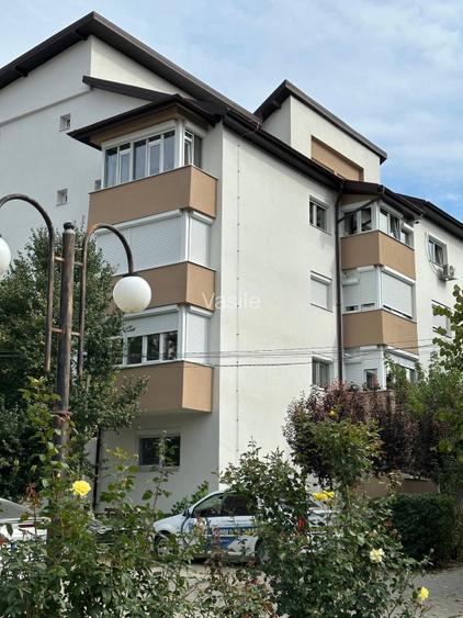 Apartament de vânzare - 2