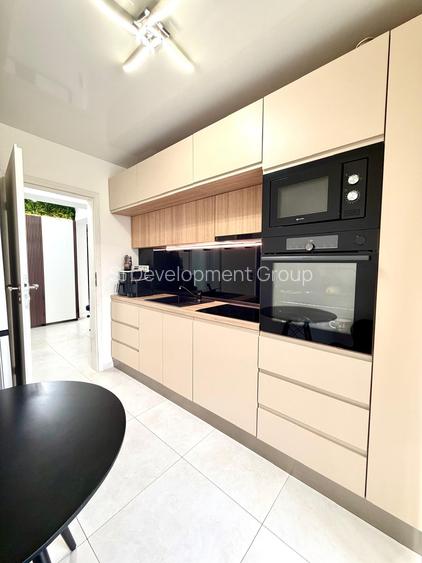 Metalurgiei-Apartament 149 m.p. - 2 camere - curte - 2 parcari - 3