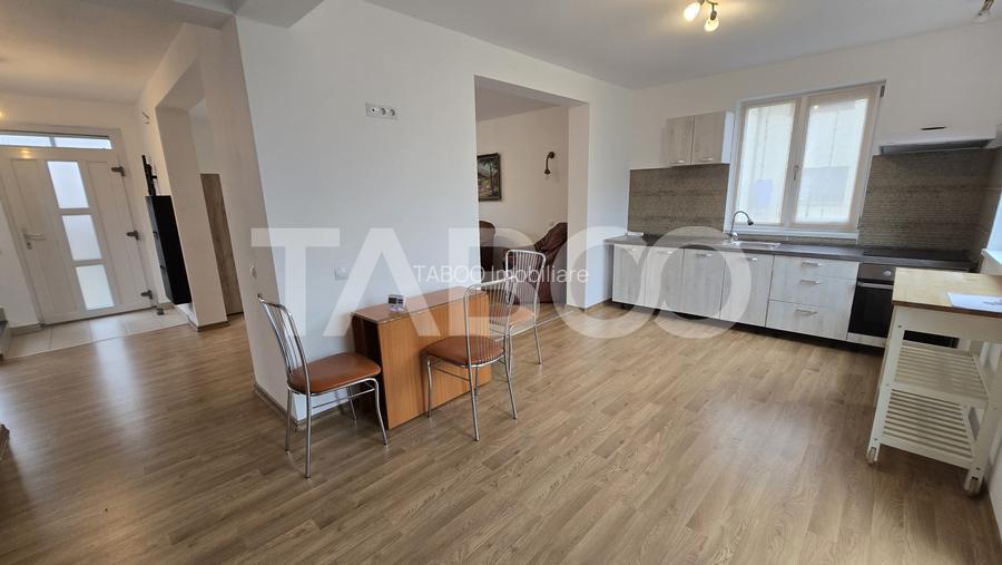 Casa individuala de inchiriat cu 3 camere 2 bai parcare Tilisca - 3