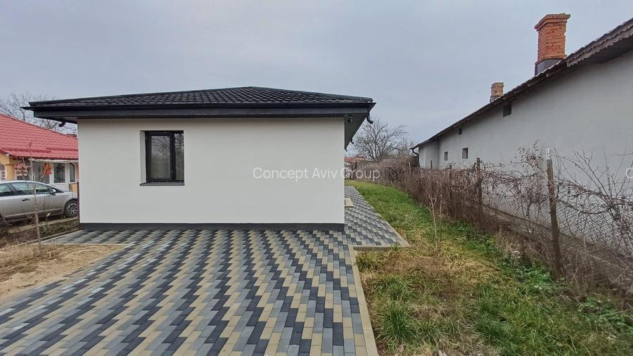 COMANA, Jud.GR, Casa parter, teren 500mp, mutare imediata - 2