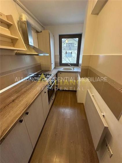 Garsoniera /Mobilata si utilata/Parcare inclusa in pret/Sos OLTENITEI - 5