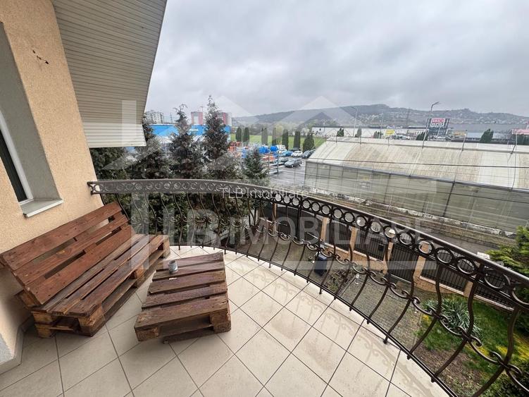 Vila cu 6 camere, 420mp,  teren 720mp, parcari, Zona Shopping City - 31