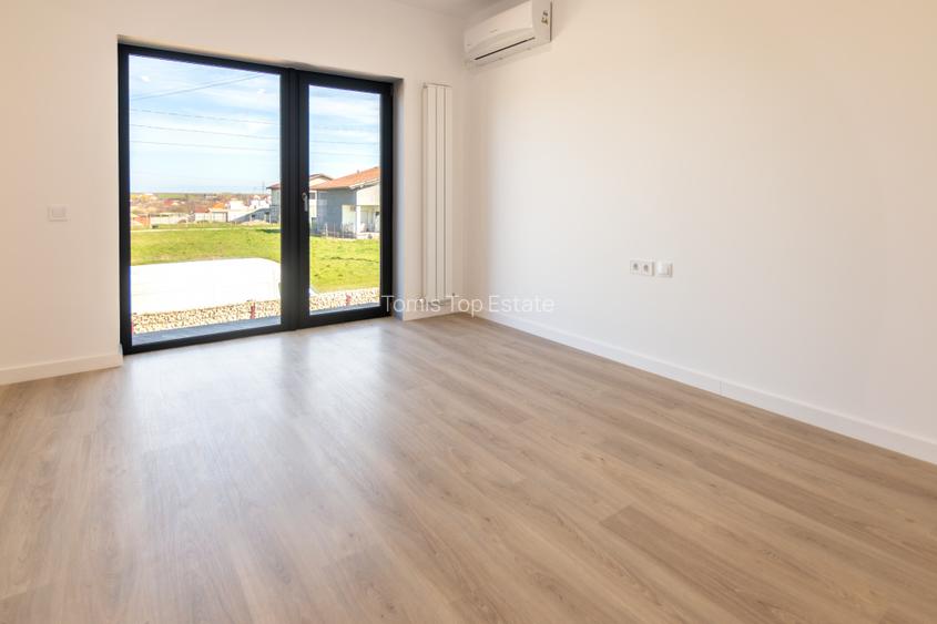 Casa moderna P+1  cu vedere la lac , Corbu - 13