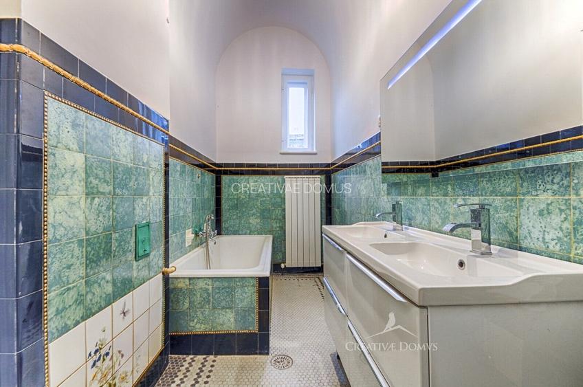 Unirii - Apartament somptuos in vila, 6 camere, 202 mp - 17