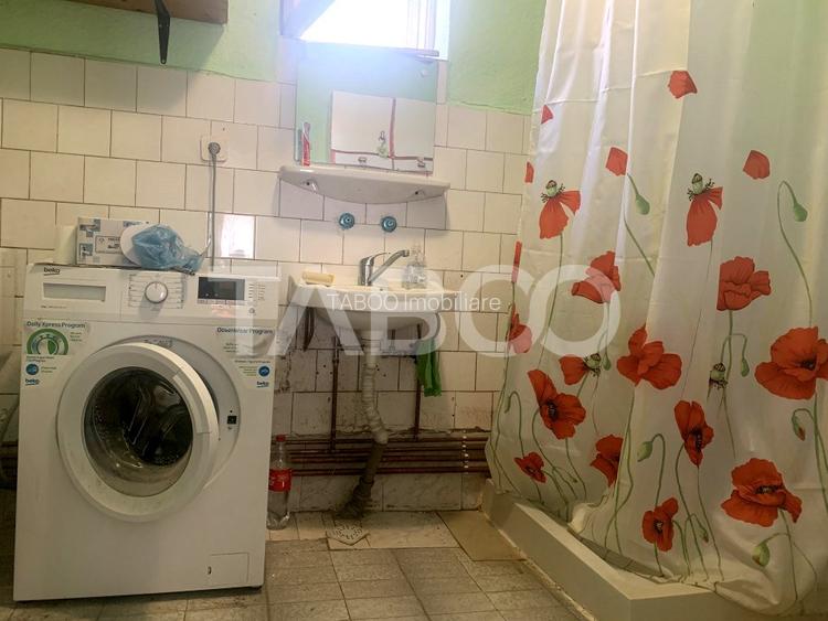 Casa de vanzare in curte comuna Str Podului nr 97 Gusterita - 7