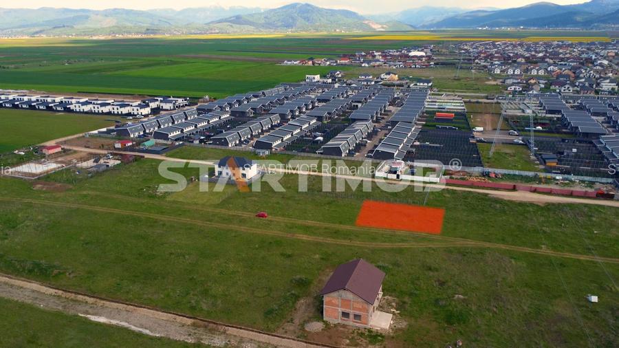 Teren Intravilan  Cartierul Izvor - 10