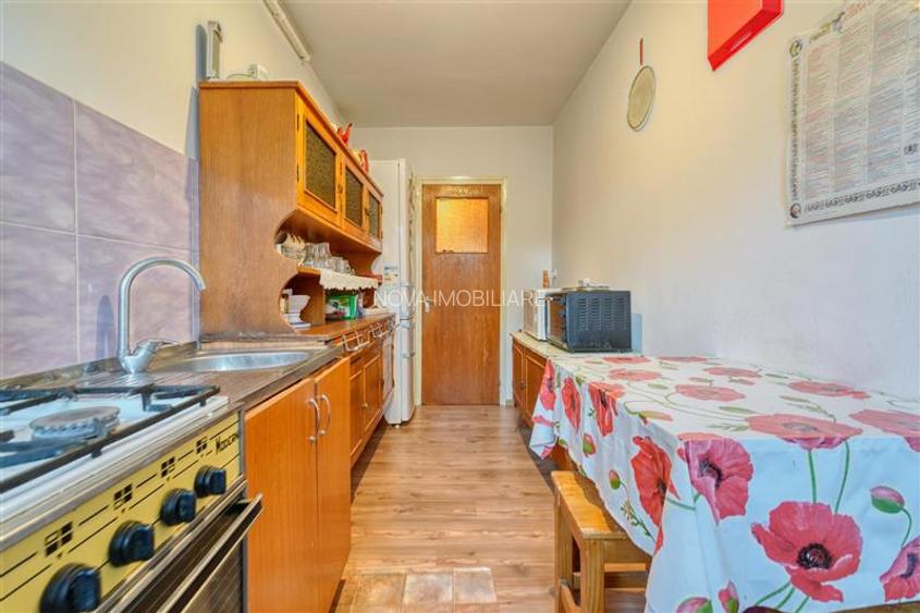 Apartament 4 camere, Astra, etaj 1, comision 0 % - 9