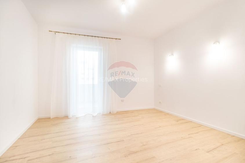 Inchiriere 3 camere si parcare subterana  Petrom City, Nuferilor - 14